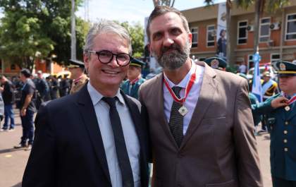 Delegado Regional Adjunto de Três Lagoas recebe Medalha do Mérito da PMMS