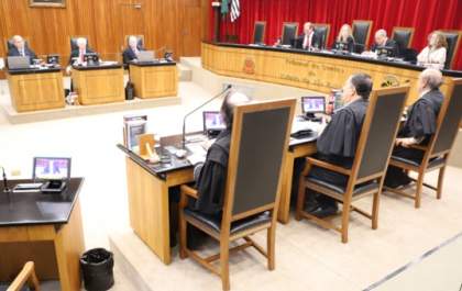 TCE suspende processo seletivo do Programa Escola Cívico-Militar do governo do Estado