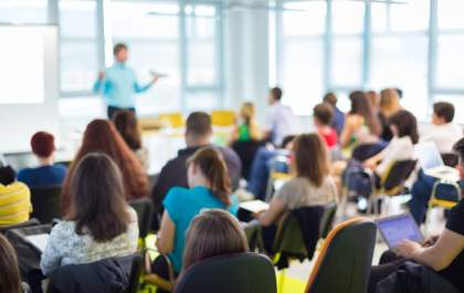 Licenciaturas: formandos têm até outubro para preencher Questionário do Estudante