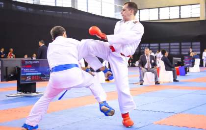 Academia Gold Team Karatê de Araçatuba é destaque em Campeonato Paulista Master