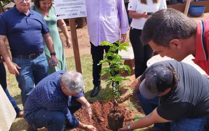 Ministro Paulo Teixeira visita a ETEC Sebastiana Augusta de Moraes em Andradina