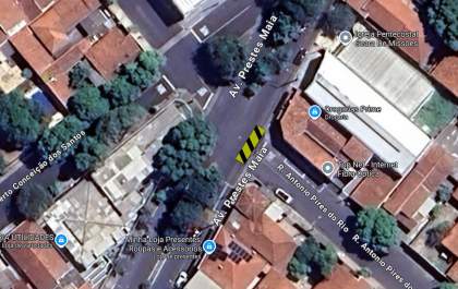 Prefeitura de Araçatuba interdita vias para construção de sarjetões no Bairro Amizade