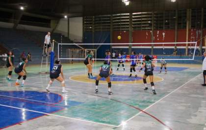 Vôlei Feminino e Masculino Sub-11 definem campeões hoje (24)