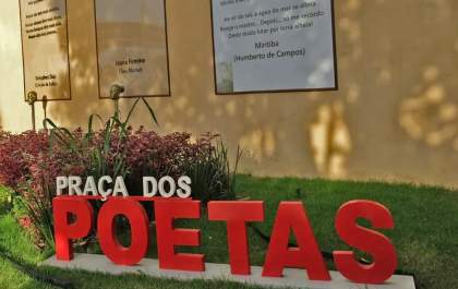 A praça dos Poetas