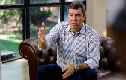 Governador Eduardo Riedel recebe presidente do Paraguai em MS para discutir Rota Bioceânica