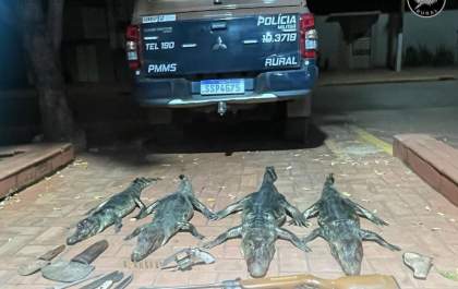Polícia flagra abate ilegal de jacarés e faz apreensão de armas em rodovia de MS
