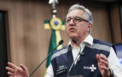 Casos suspeitos de intoxicação devem aumentar no país, diz ministro