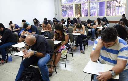 Mais de 435 mil candidatos comparecem à segunda edição do Concurso Nacional Unificado