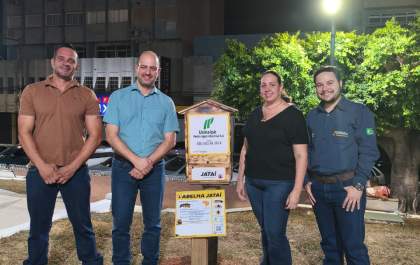 Andradina recebe abertura oficial do projeto “Abelhas na Praça” com presença de autoridades e comunidade