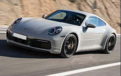 Polícia Militar prende homem acusado de dirigir Porsche sem placas