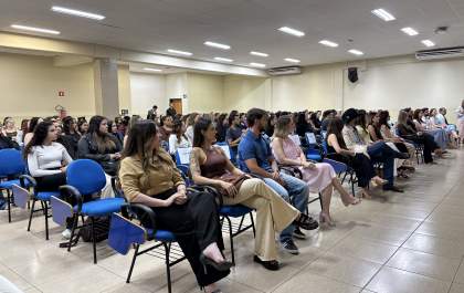 Unisalesiano celebra 20 anos do Curso de Fisioterapia com reencontro de gerações