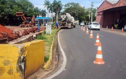 Prefeitura faz intervenção no ‘valetão’ da João Arruda Brasil