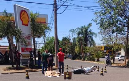 Homem morre em acidente de Biz com caminhão em Birigui