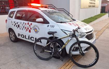Polícia Militar prende dupla por furto e receptação de bicicletas em Andradina