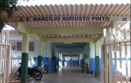 Adolescente de 15 anos esfaqueia colega de 12 dentro de sala de aula em MS