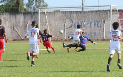 Terça-feira (4) tem rodada decisiva da 3ª fase do Campeonato Municipal de Futebolde Base 2025
