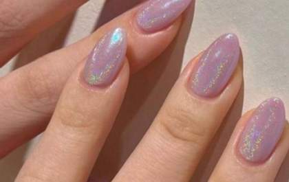 Os esmaltes Holográficos estão de volta!