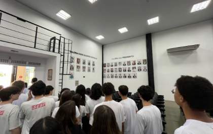 Alunos do Sesi de Birigui visitam a Câmara Municipal