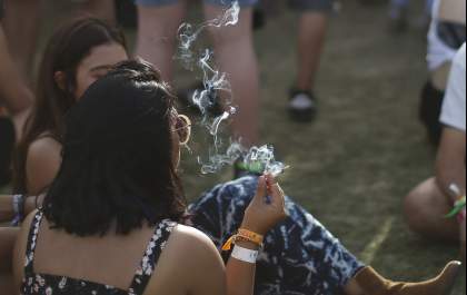 Uso de drogas faz jovens liderarem internações psiquiátricas no SUS