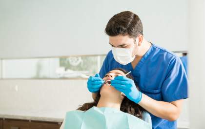 Sem perceber, você pode estar prejudicando seus dentes: veja como evitar