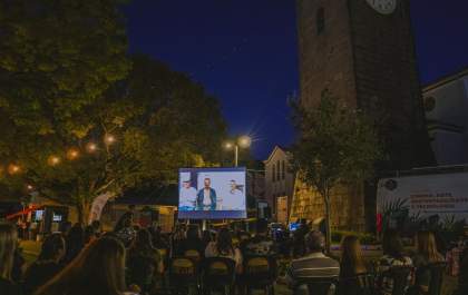 ‘Caravana Paulo Gustavo - CineSolar’ exibe 'O Auto da Compadecida 2' em Valparaíso