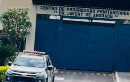 40 detentos perdem saída temporária após investigação apontar esquema de venda de drogas em presídio