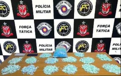 Mulher é presa com mais de 1.700 pinos com cocaína em Araçatuba