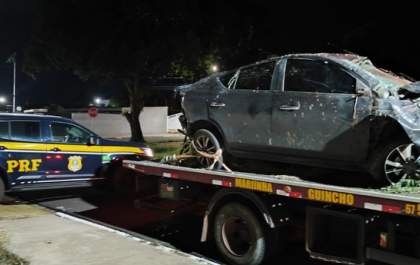 PRF recupera veículo em Ribas do Rio Pardo