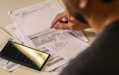 Salário mínimo de R$ 1.621 começa a valer nesta quinta-feira