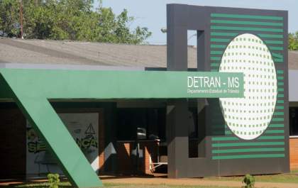 Detran-MS amplia carga horária e atualiza regras do curso de Reciclagem para Condutores Infratores