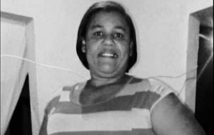 Família e amigos se despedem de Rosângela Santos Ferreira, vítima de câncer