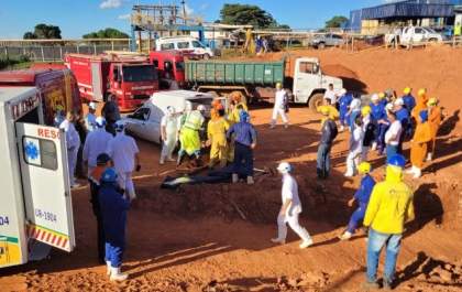 Desmoronamento de barranco mata 4 trabalhadores em frigorífico em Promissão