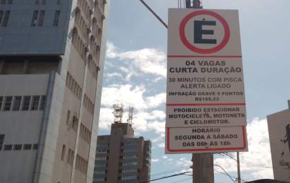 Vagas de curta permanência no centro de Araçatuba seguem ativas