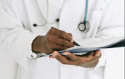 Governo quer que Enamed seja exame de proficiência para médicos