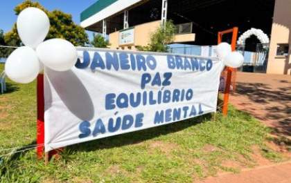 Ação do Janeiro Branco reúne população na Lagoa Maior para promover saúde mental