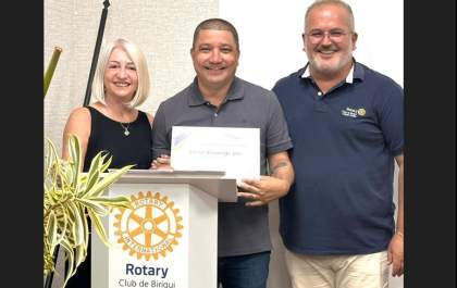Rotary Club de Birigui Cidade Pérola homenageia fotógrafo Beto Ferreira