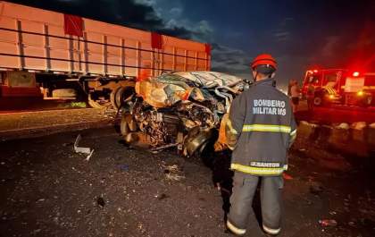 Acidente na BR-267 em Maracaju deixa três mortos após colisão frontal