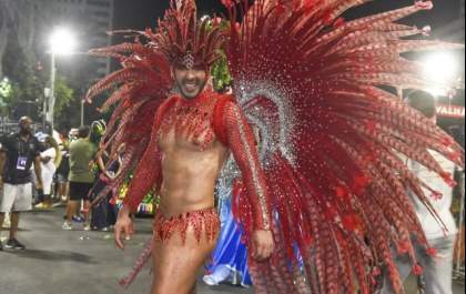 Sul-matogrossense é muso do carnaval na Marquês de Sapucaí
