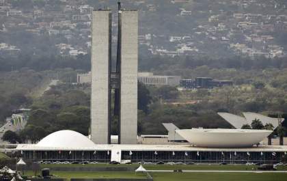 Lula sanciona leis com recomposição salarial de 2026 para servidores da Câmara, Senado e TCU