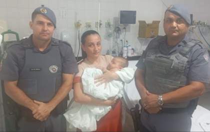 Bebê de 4 meses é socorrido pela PM em Guararapes