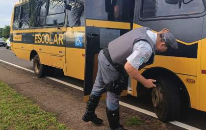 Transporte de estudantes é alvo de fiscalização da Polícia Militar Rodoviária