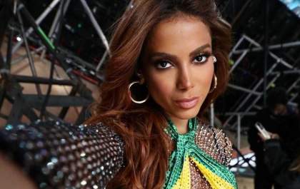 Anitta domina o cenário internacional e reforça o poder do Brasil no pop global
