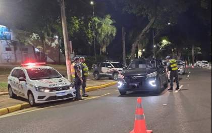 33 motoristas são autuados por recusar bafômetro durante operação conjunta