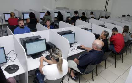 Detran-MS oferece curso teórico gratuito para primeira CNH