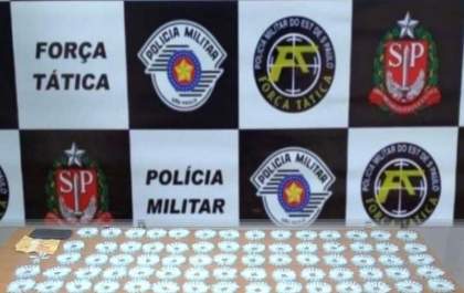 PM prende homem com mais de 1.400 porções de cocaína