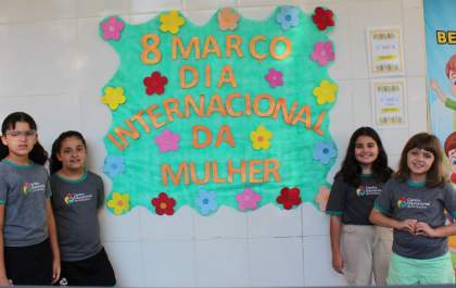 Centro Educacional de Andradina promove ação de valorização das alunas em homenagem ao Dia da Mulher