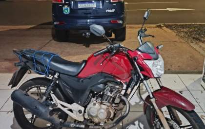 Motociclista é preso por direção perigosa em Três Lagoas