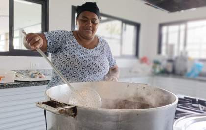 Estado abre processo seletivo com vagas para limpeza e merenda em Três Lagoas