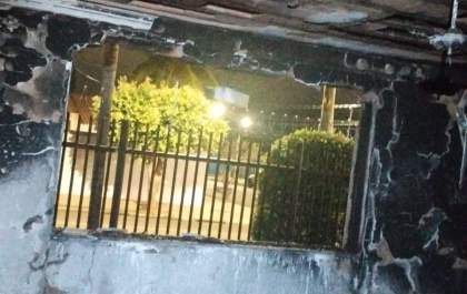 Vela acesa durante falta de energia pode ter provocado incêndio em residência na Vila Nova
