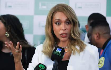 Câmara elege primeira mulher trans como presidente dos Direitos da Mulher